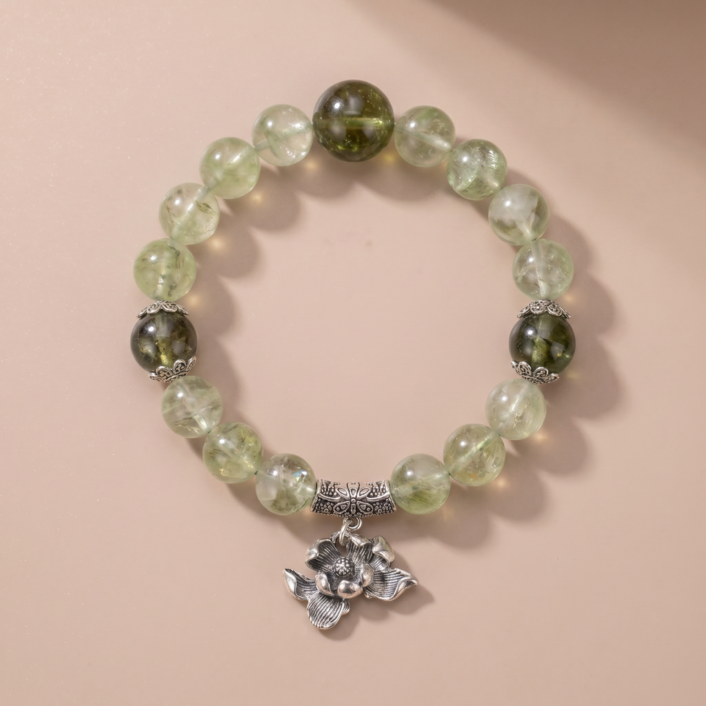 Twin Resonance First Sprout Bracelet with Light Green Crystal